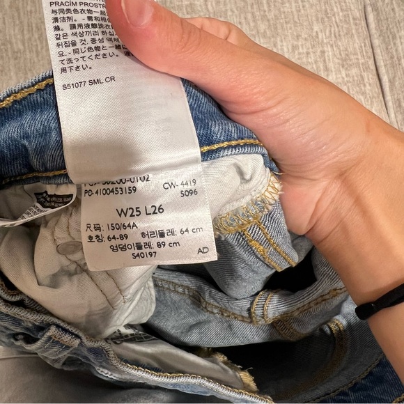 Levis 501 Jeans - Picture 4 of 5
